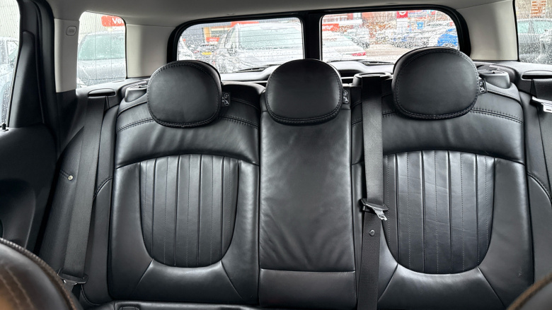 MINI Clubman 1.5 Cooper 6dr Auto Petrol Estate